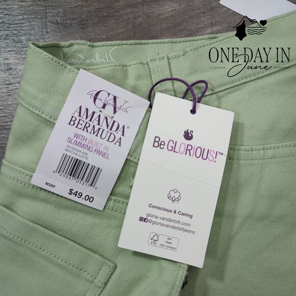 Gloria Vanderbilt Bermuda Denim Shorts Size 4 - Picture 2 of 7